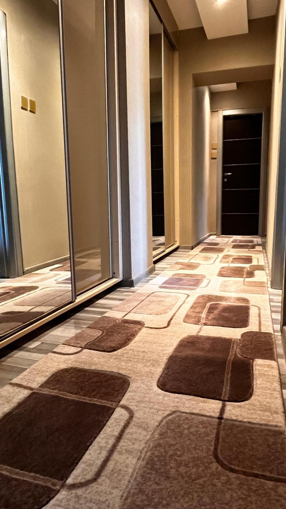 Luxury Leilighet Bucureşti Eksteriør bilde
